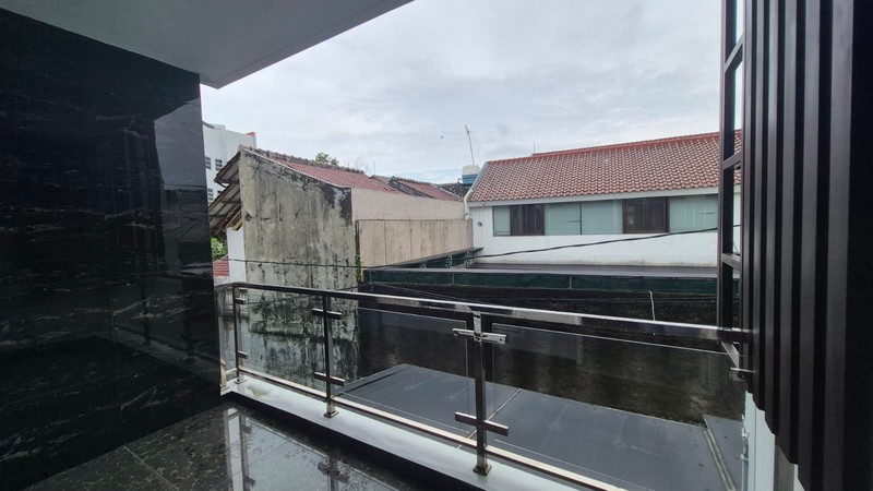 Rumah 2 Lantai Siap Huni di Tebet Timur Dalam, Harga Menarik