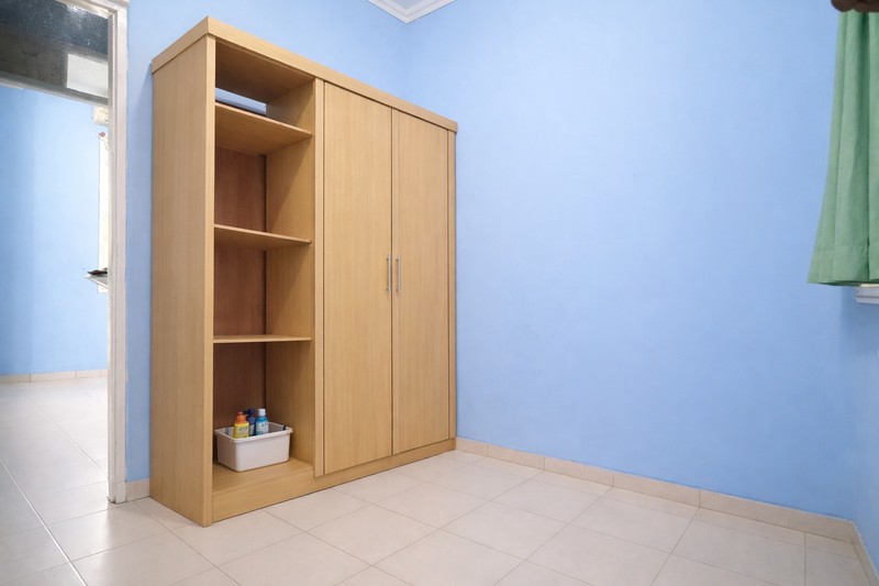 Rumah Gading Arcadia, Kelapa Gading. Bukan rumah baru. Butuh perapihan