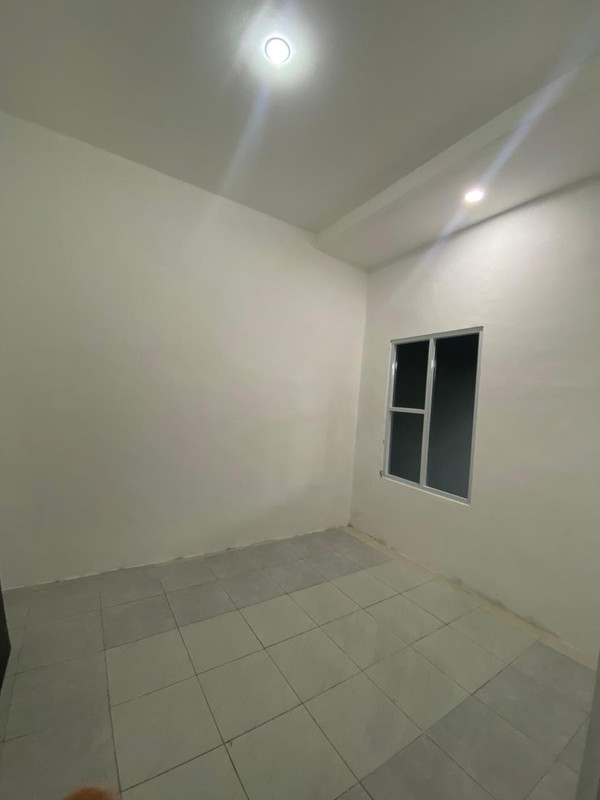 Rumah 2 Lantai 3 KT, 2 KM,  SHM di Bumi Wonorejo, Rungkut Surabaya