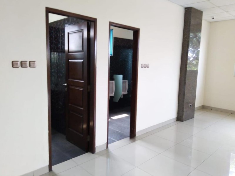 DISEWAKAN Gedung Kantor  Brand New Lokasi Strategis di Buncit Raya - Jakarta Selatan