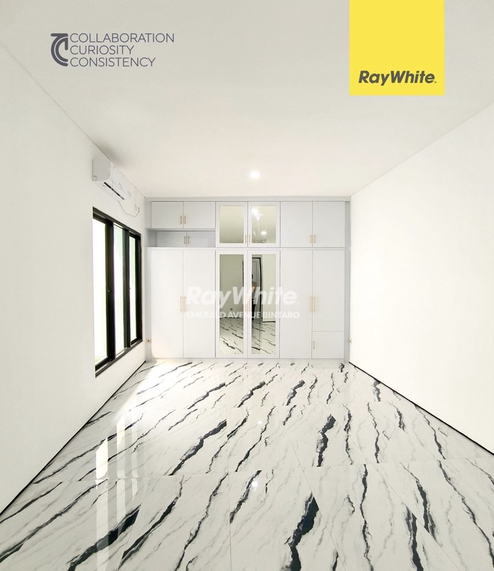 Rumah Renovasi Total Siap Huni Di Emerald Bintaro Jaya