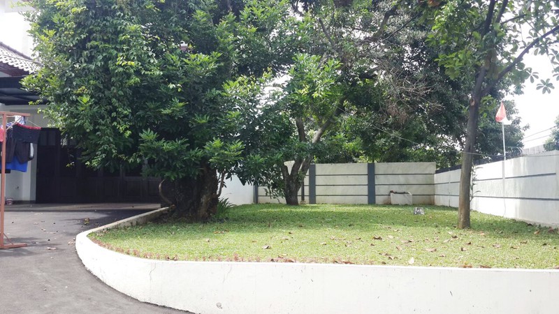 Rumah Luas di Komplek Villa Asean, Pondok Cabe, Pamulang