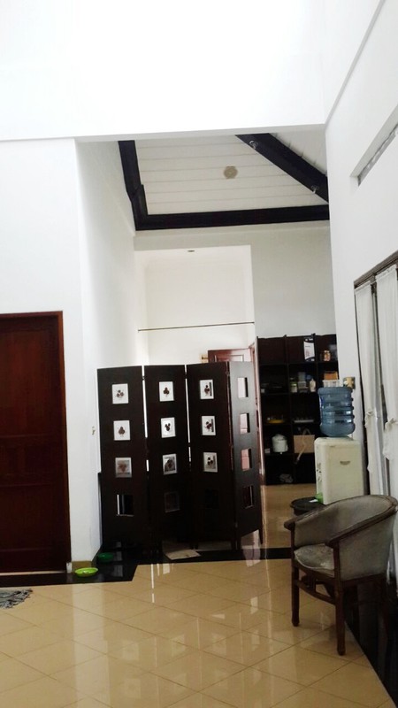 Rumah Luas di Komplek Villa Asean, Pondok Cabe, Pamulang