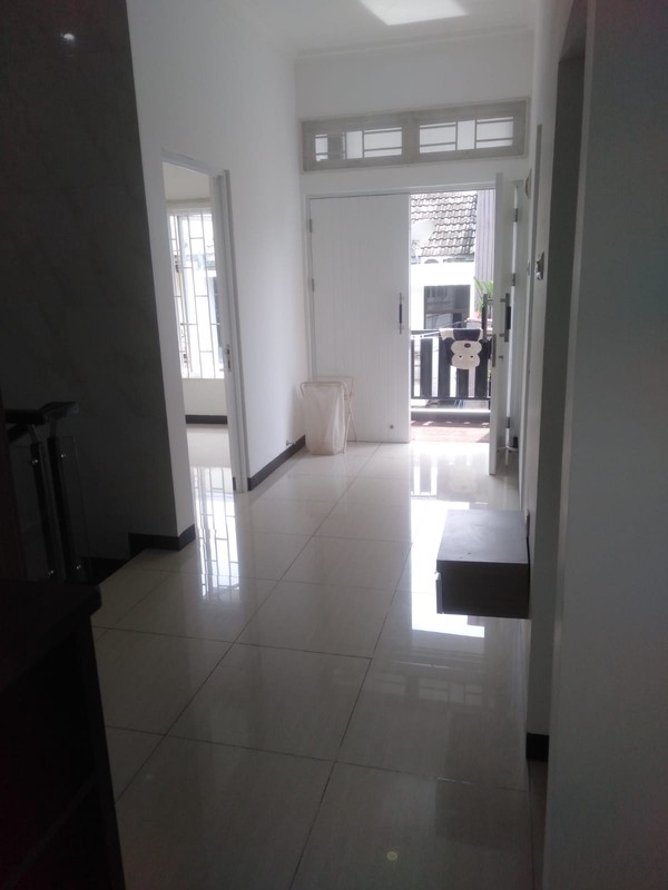 Rumah Siap Huni Minimalis Modern Full Furnished Lokasi Strategis @Pondok Aren