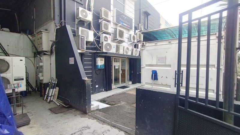 dijual cepat murah harga nego sampai deal Gudang Taman Tekno dekat toll in dan out BSD City tangerang selatan banten