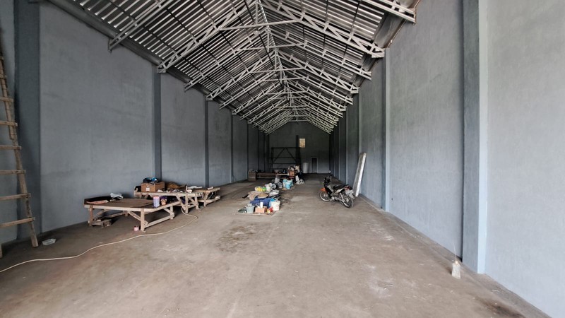 Investasi Strategis Gudang Siap Pakai di Jl. Raya Caturharjo Sleman Akses Mudah & Area Parkir Luas