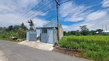 Investasi Strategis Gudang Siap Pakai di Jl. Raya Caturharjo Sleman Akses Mudah & Area Parkir Luas