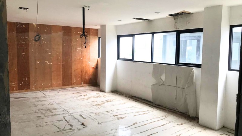 DIJUAL Gedung Perkantoran 4 Lantai di Jl. Dr Saharjo Manggarai Selatan Tebet Jakarta Selatan