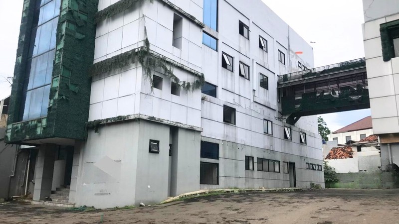 DIJUAL Gedung Perkantoran 4 Lantai di Jl. Dr Saharjo Manggarai Selatan Tebet Jakarta Selatan