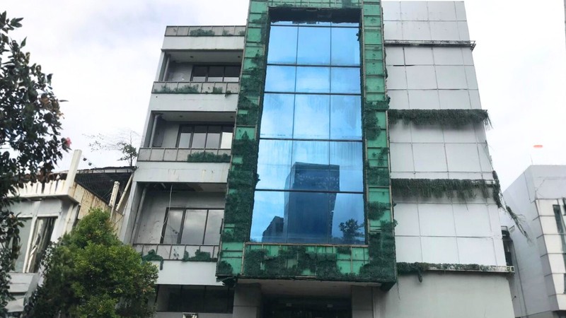 DIJUAL Gedung Perkantoran 4 Lantai di Jl. Dr Saharjo Manggarai Selatan Tebet Jakarta Selatan