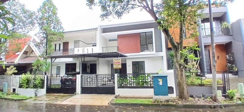 jual cepat rumah strategis tengah kota bebas banjir siap huni di giri loka 1 bsd city serpong tangerang selatan banten