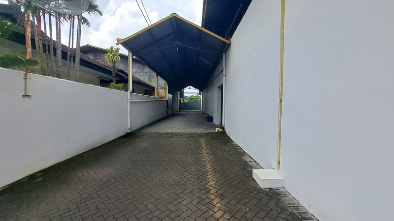 Dijual/Disewakan Gudang Strategis & Kantor Luas di Banguntapan Jl. Wonosari