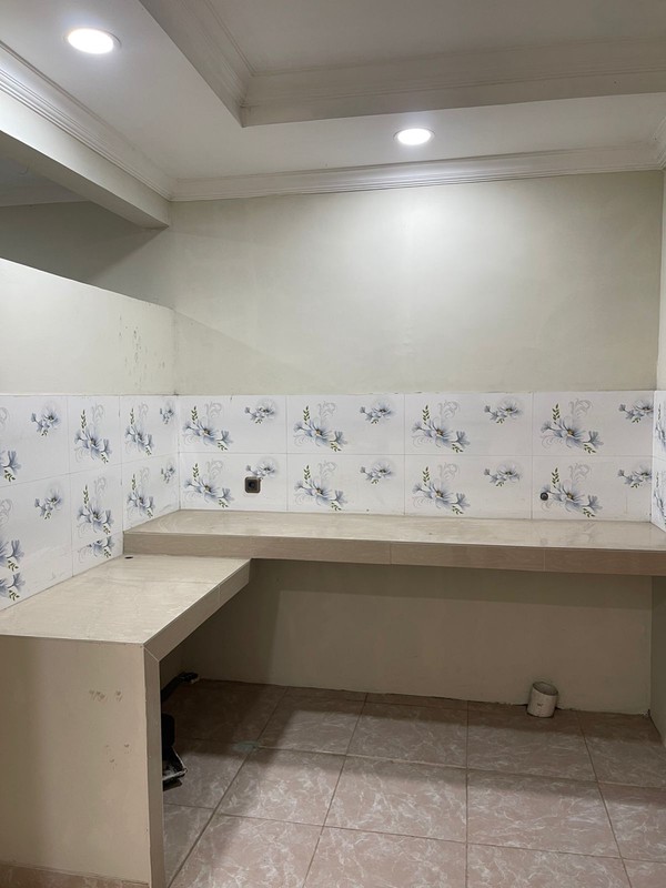 Rumah Town House di Cirendeu Siap Huni dekat ke MRT Lebak Bulus