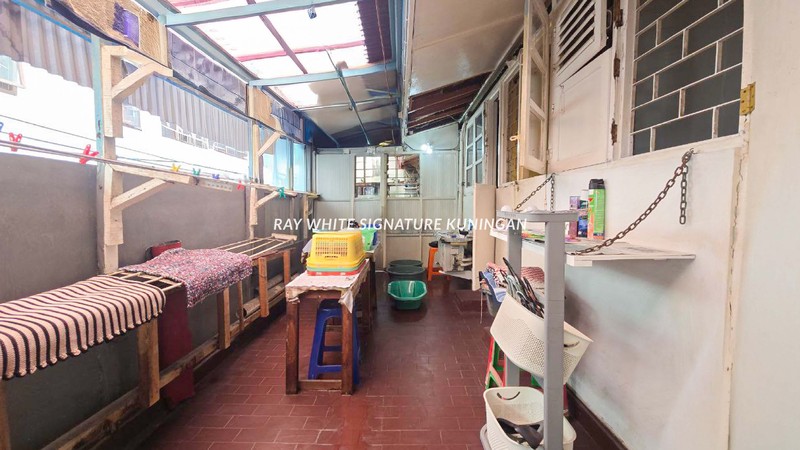 Properti Premium Benhil: Rumah 2 Lantai + Kost Berjalan, Dekat Sudirman CBD