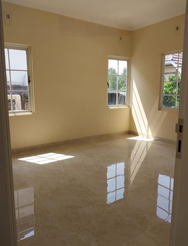 Rumah Mewah 3 Lantai Sentul City Bogor Dekat Aeon Mall