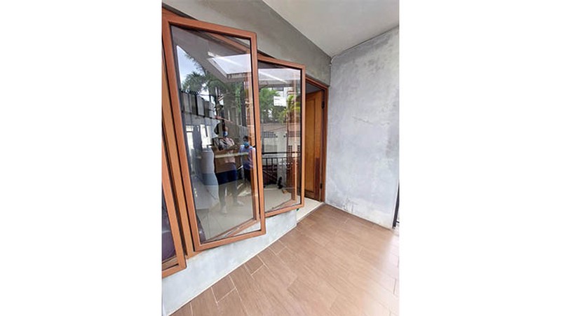 Rumah Hoek dan Badan di Janur Kuning, Kelapa Gading