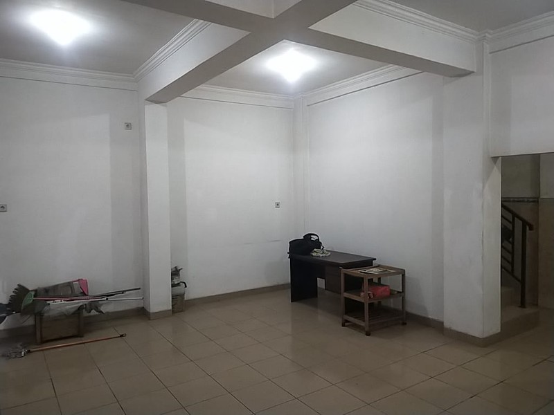 Ruko Strategis 3 Lantai di Jalan Wonosari Dekat Pasar Panasan, Srimulyo, Bantul