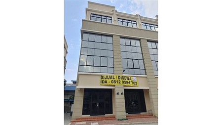 Ruko Gandeng Sedayu City, Kelapa Gading Lokasi strategis, pinggir jalan