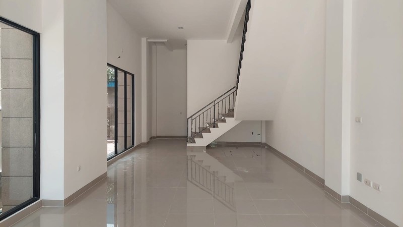 Ruko Gandeng Sedayu City, Kelapa Gading Lokasi strategis, pinggir jalan