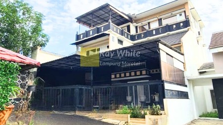 Dijual Rumah Mewah View Laut 3 Lantai Lokasi di Perum. Bukit Alam Surya, Kedamaian, Bandar Lampung
