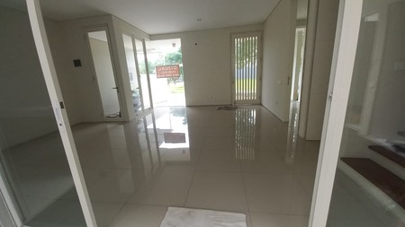 DIJUAL Rumah 2 lantai Citraland Utama Taman Puspa Raya Citraland  Surabaya