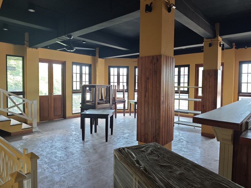 Sewa Ruko Strategis 3 Lantai di Jalan Parangtritis Cocok untuk Cafe & Resto, Mantrijeron, Yogyakarta