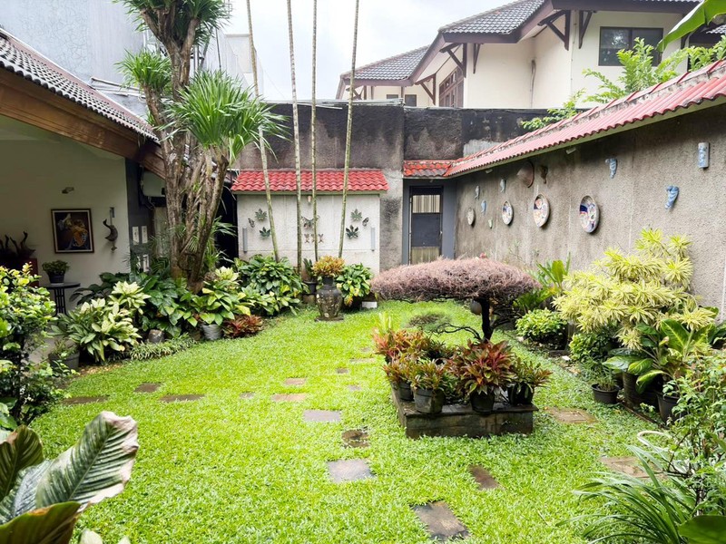 Rumah Bagus, Nyaman dan Asri, Lokasi strategis di Bintaro- Jaksel