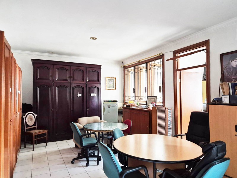 Rumah Bagus, Nyaman dan Asri, Lokasi strategis di Bintaro- Jaksel