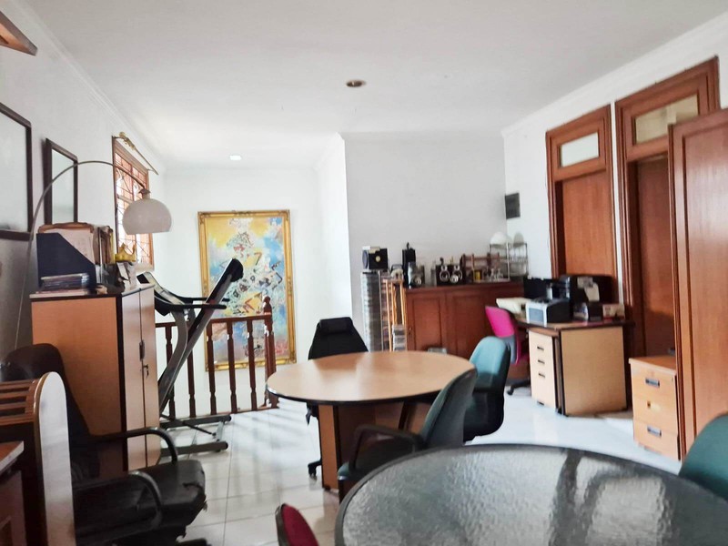 Rumah Bagus, Nyaman dan Asri, Lokasi strategis di Bintaro- Jaksel