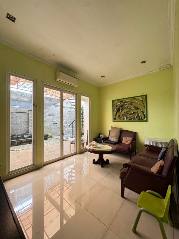 Rumah Nyaman Siap Huni di Cinere