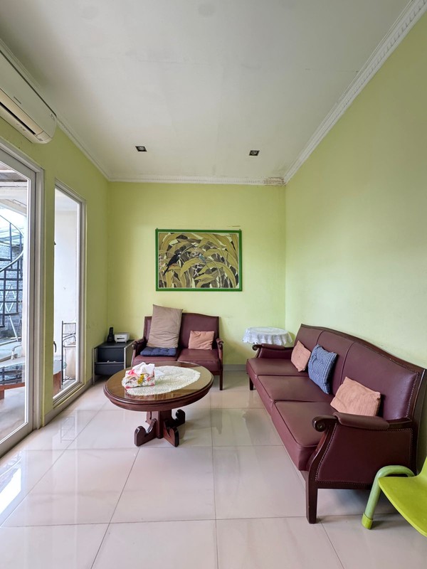 Rumah Nyaman Siap Huni di Cinere