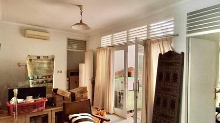 Dijual Murah Rumah Lokasi Sangat Strategis Di Gandaria, Kebayoran Baru, Jakarta Selatan