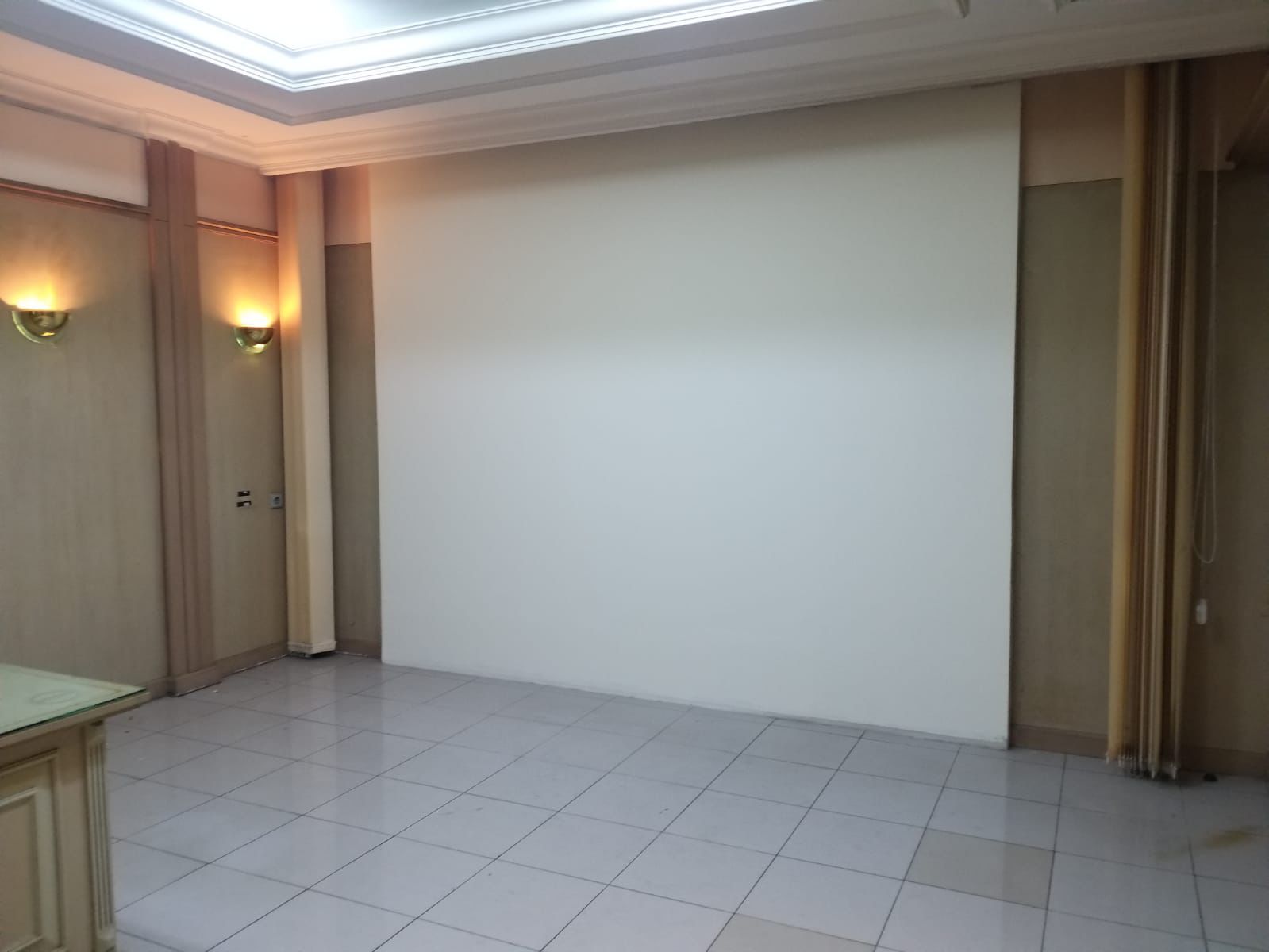 Ruko 4 Lantai siap pakai sudah renov di Gunung Sahari Raya