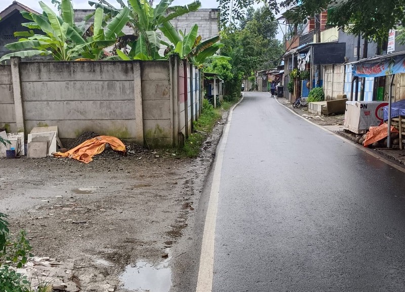 DIJUAL CEPAT TANAH di Bintaro lokasi sangat strategis, bebas banjir. 