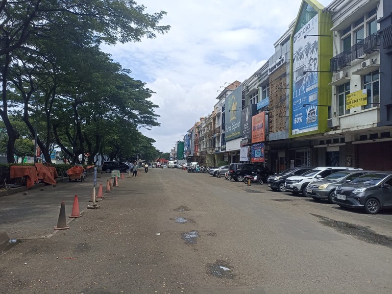 Ruko Toll Boulevard  Ruko 3 Lantai Hadap Jalan  JL. Pahlawah Seribu BSD city