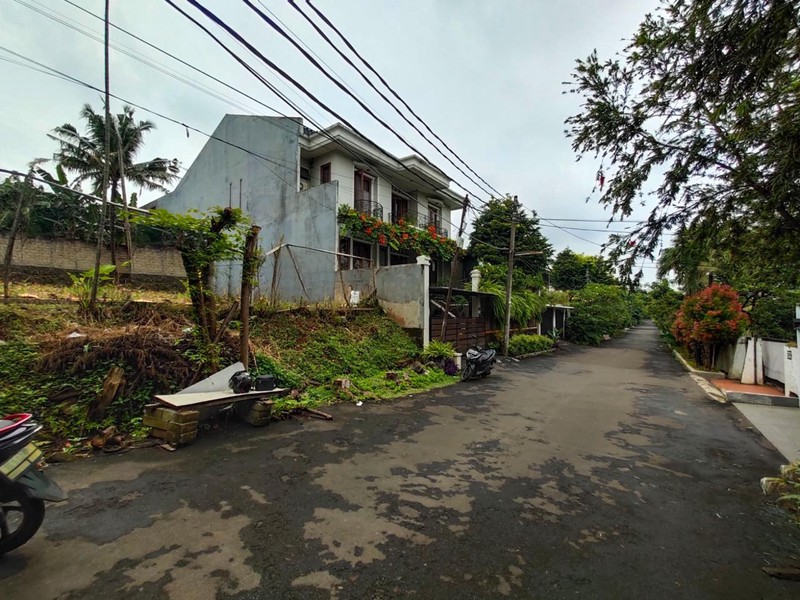 Tanah Kavling Strategis di Cinere Bebas Banjir dekat ke Tol
