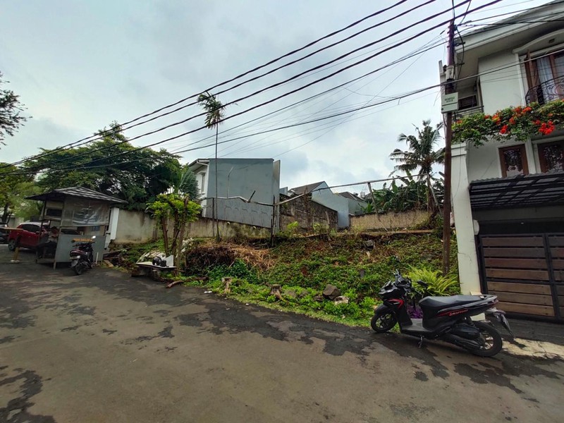 Tanah Kavling Strategis di Cinere Bebas Banjir dekat ke Tol