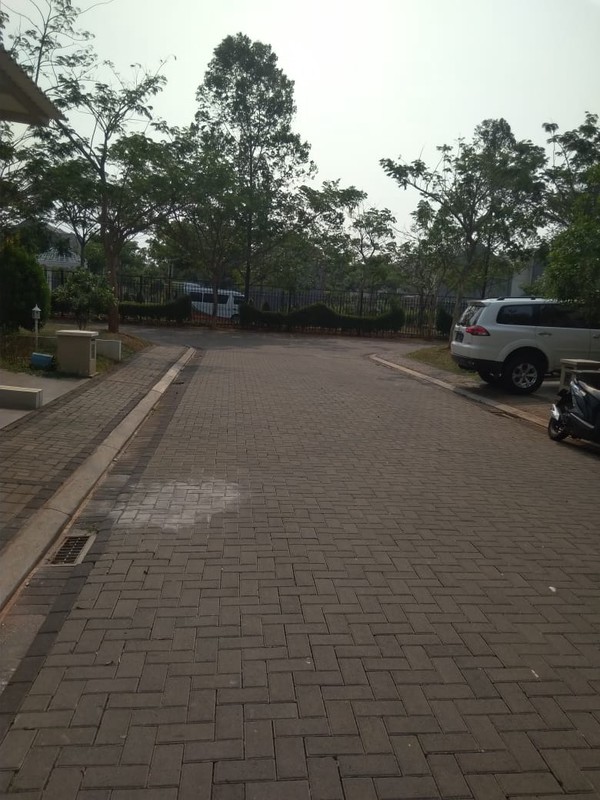 Rumah Standard Rapih Assana Vanya park BSD city 