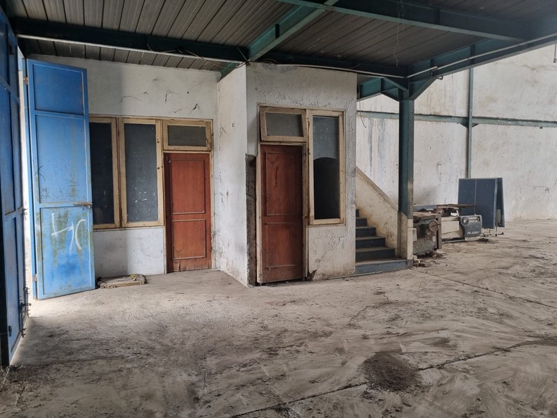 Gudang Workshop di Narogong Bantar Gebang Bekasi, Masuk Kontainer