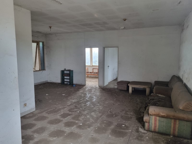 Gudang Workshop di Narogong Bantar Gebang Bekasi, Masuk Kontainer