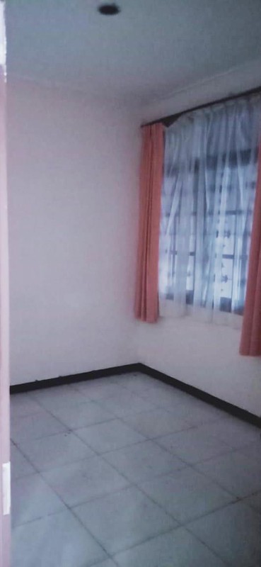 Rumah 1 Lantai, Siap Huni dalam Perumahan, Keamanan 24 Jam di Bintaro 