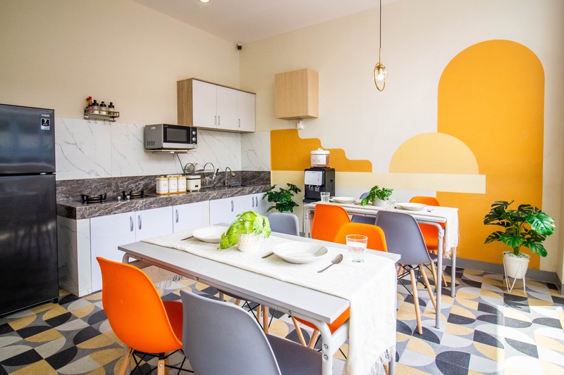 Dijual  Rumah Kost Strategis di Hasyim Ashari, Jakarta Pusat 