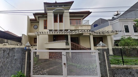 Rumah Siap Huni di Pondok Indah - Harga Super Competitive!