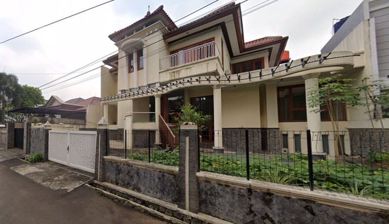 Rumah Siap Huni di Pondok Indah - Harga Super Competitive!