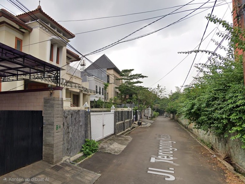 Rumah Siap Huni di Pondok Indah - Harga Super Competitive!