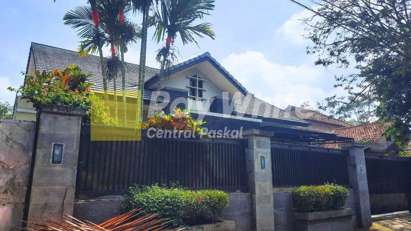 Rumah SHM di Lokasi Strategis Bundaran Tugu Nanas Jalan Cagak Subang