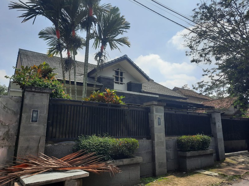 Rumah SHM di Lokasi Strategis Bundaran Tugu Nanas Jalan Cagak Subang