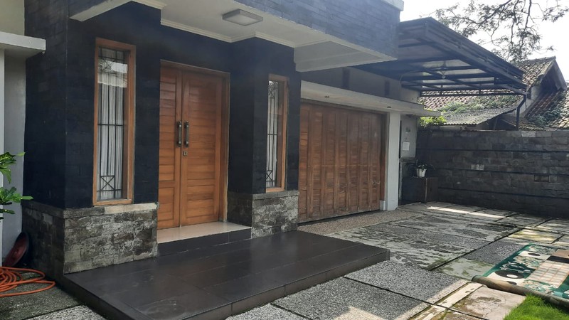Rumah SHM di Lokasi Strategis Bundaran Tugu Nanas Jalan Cagak Subang