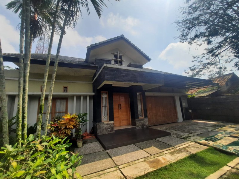 Rumah SHM di Lokasi Strategis Bundaran Tugu Nanas Jalan Cagak Subang