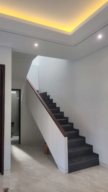 Dijual Rumah di Manyar Indah Luas Siap Huni